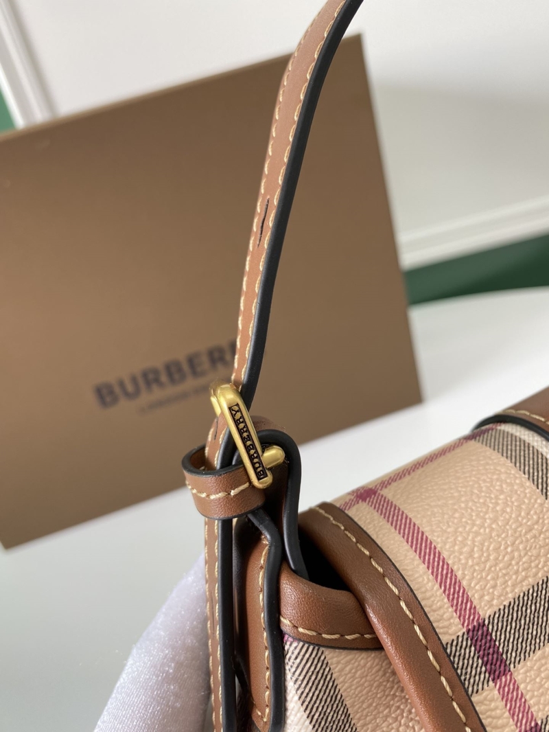 Bv*b*rry hobo bags